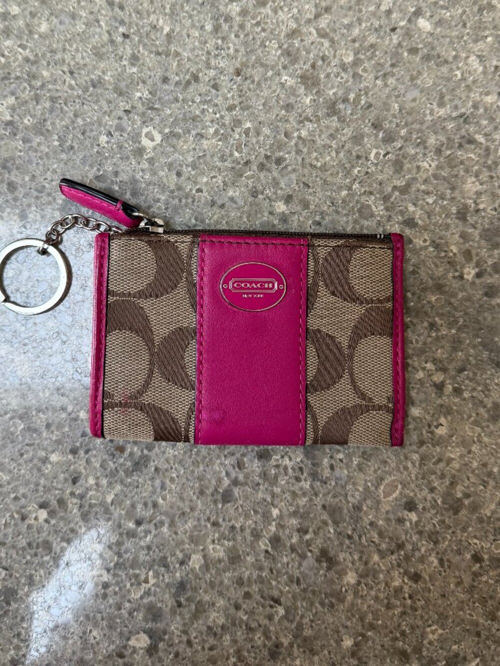 COACH Change PURSE Wallet with Key Ring PINK and LOGO